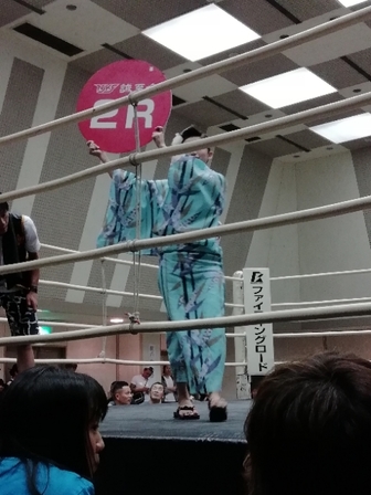 20180820225911263.jpg